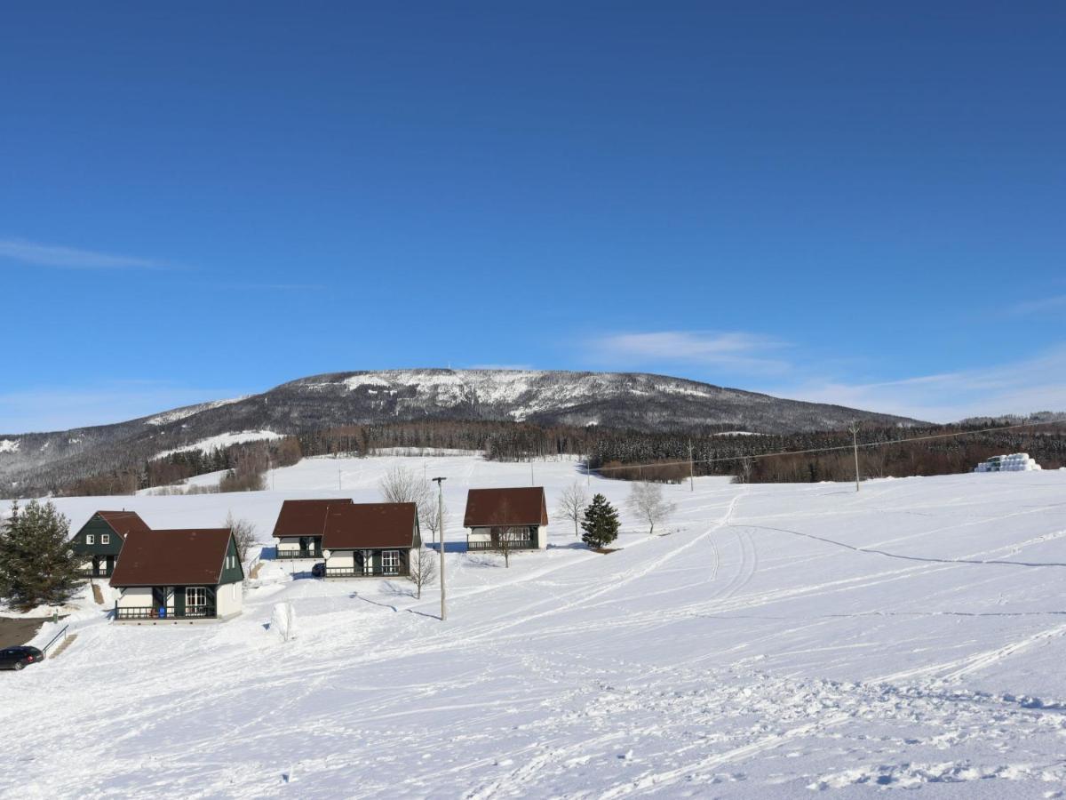 Holiday Home Holiday Hill E52 By Interhome Černý Dŭl Exteriör bild